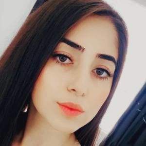 Meet your Posher, Farah